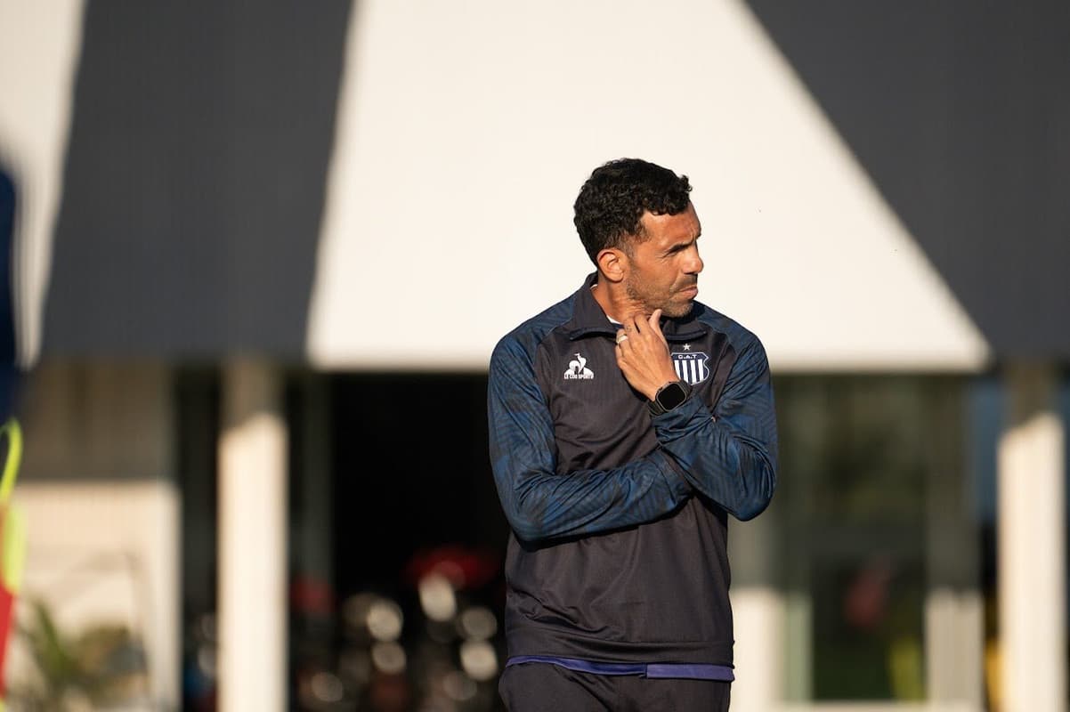 Carlos Tévez es el nuevo Director Técnico de Talleres