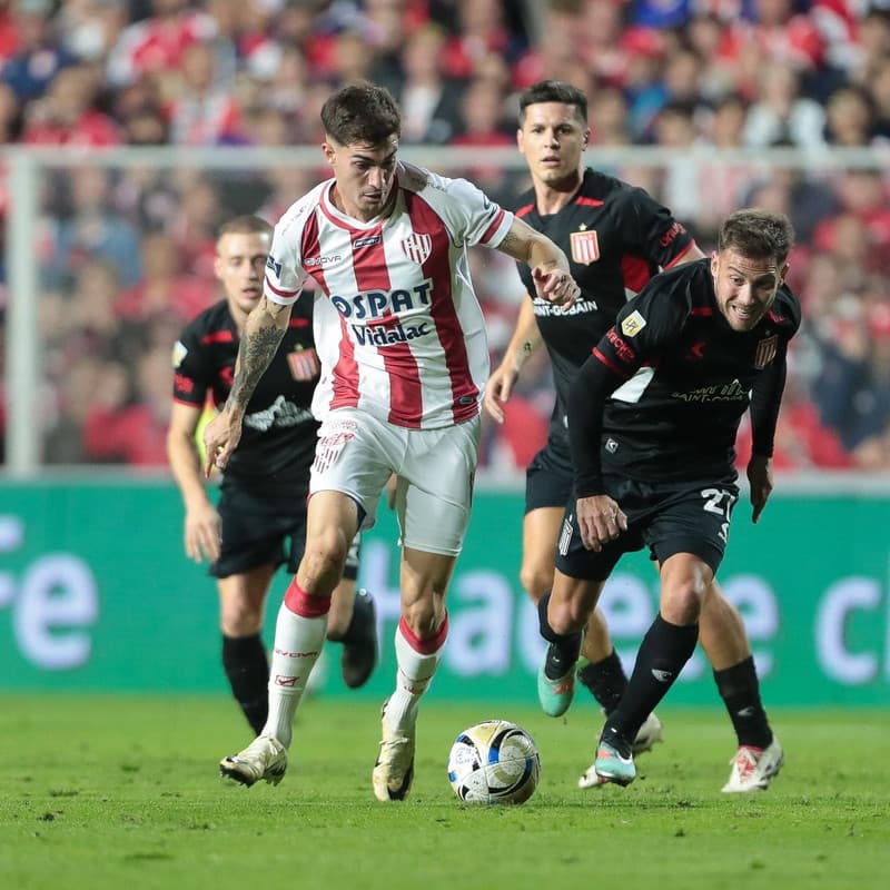 Debut con sabor amargo: Estudiantes cayó ante Unión en Santa Fe