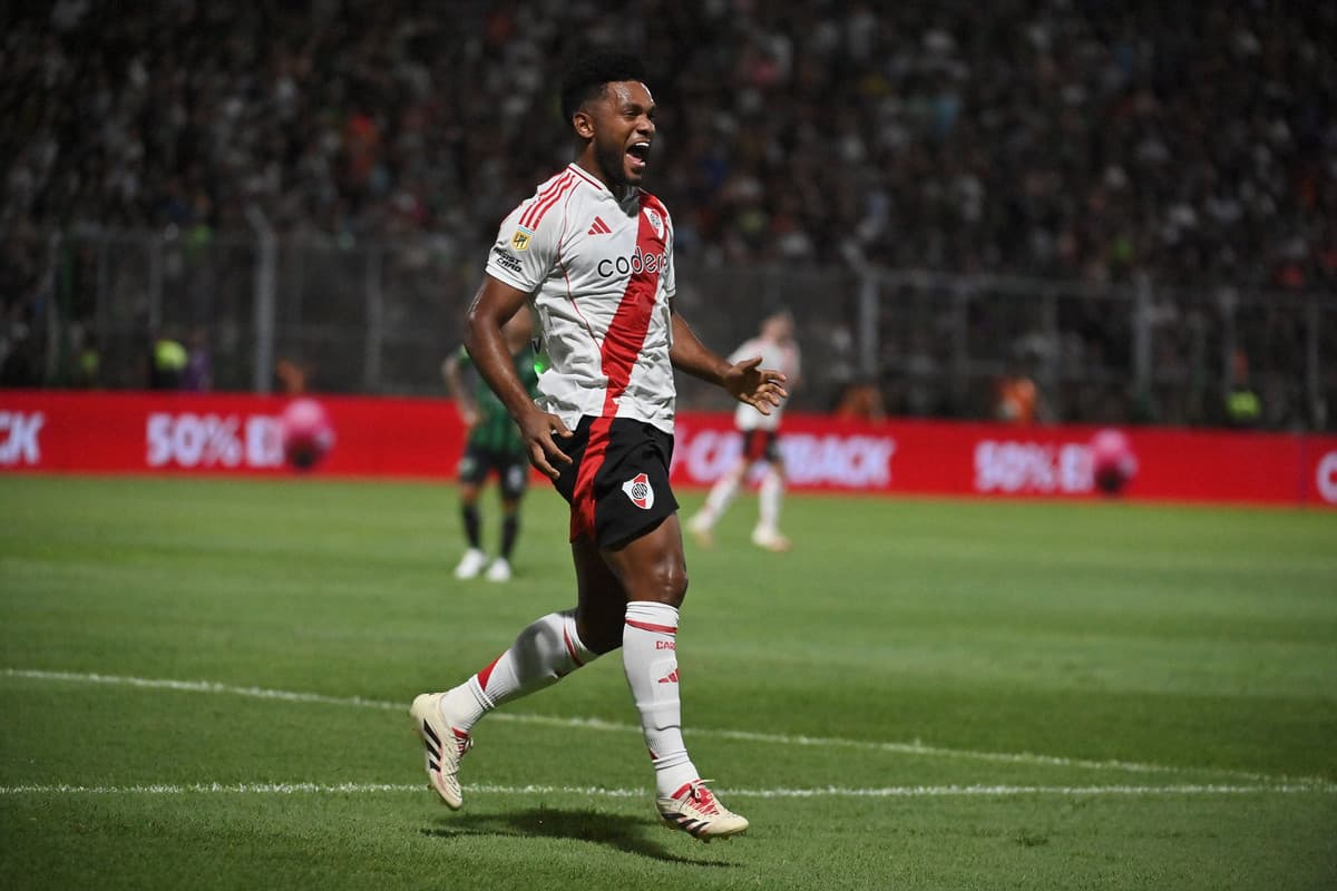 River busca la cima en el Monumental ante San Martín de San Juan