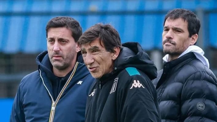 Racing pisa el acelerador en el mercado de pases
