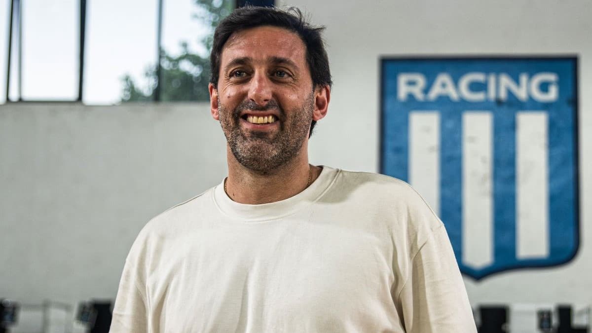 Momento crucial para Diego Milito: Se mueve el mercado en Racing