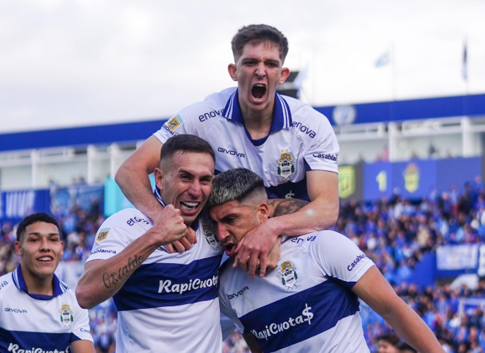 Gimnasia se hizo fuerte en Mendoza y sumó otro triunfo vital en el Clausura.